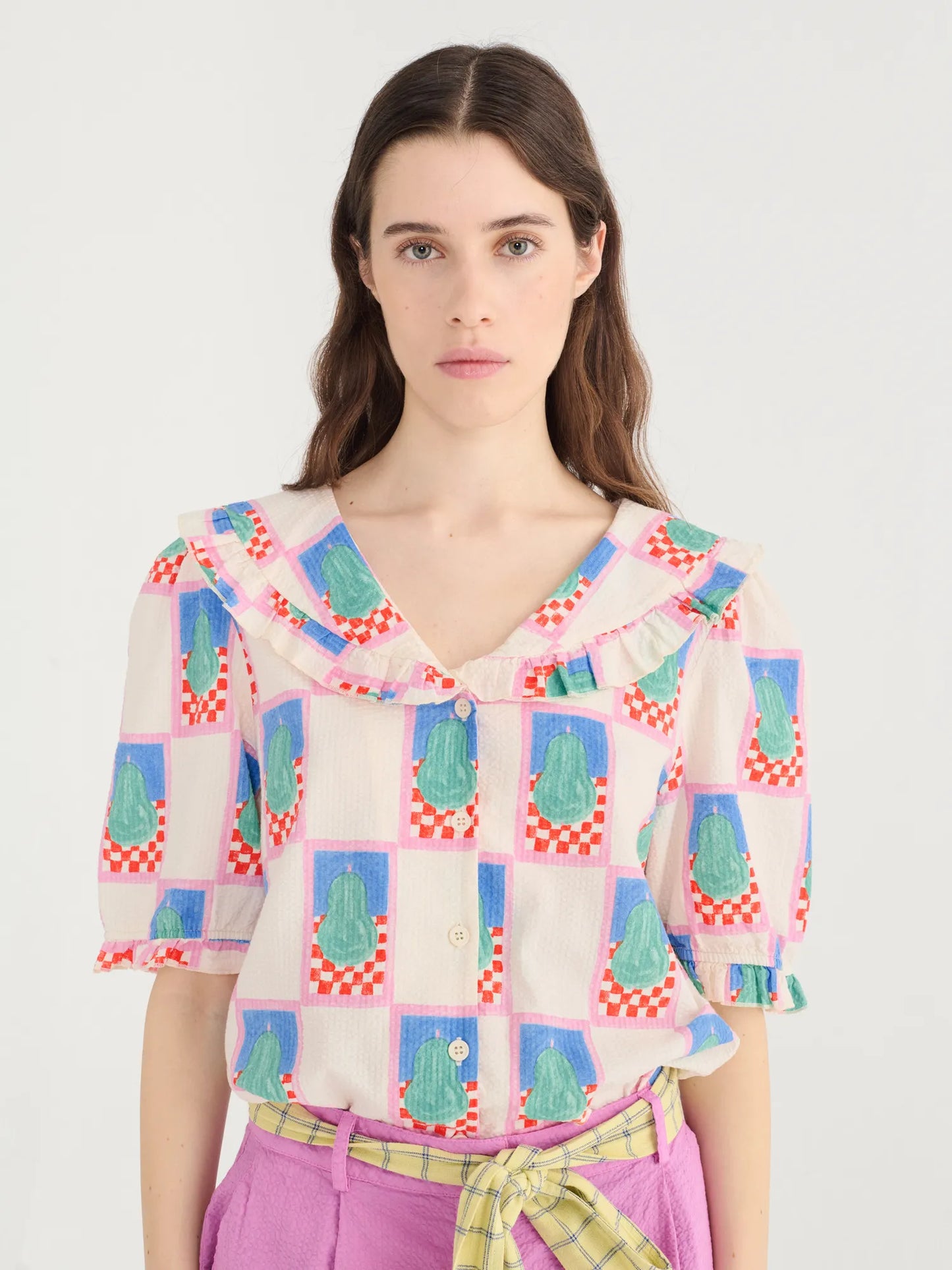 Simple pear pattern collar shirt