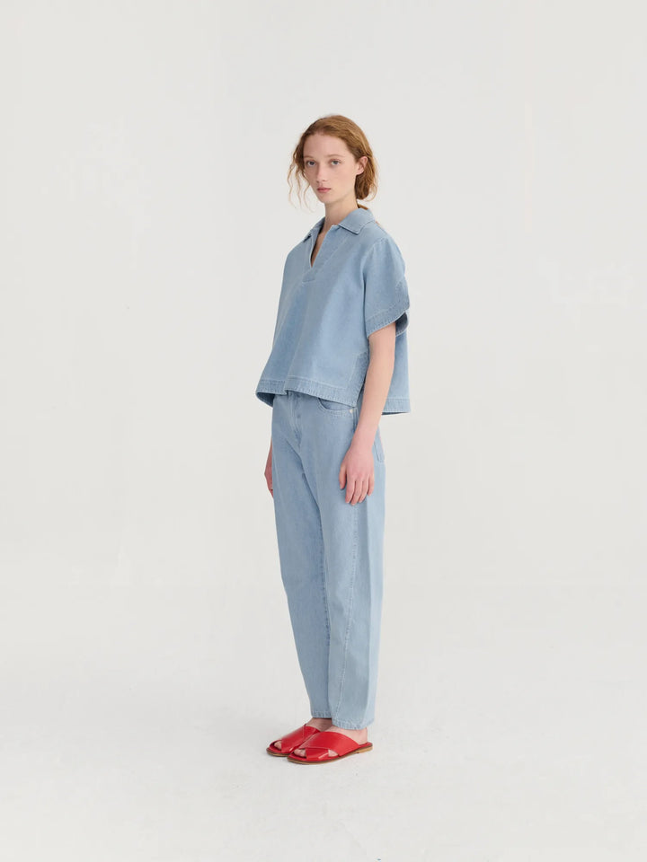 Simple pear high waist jeans