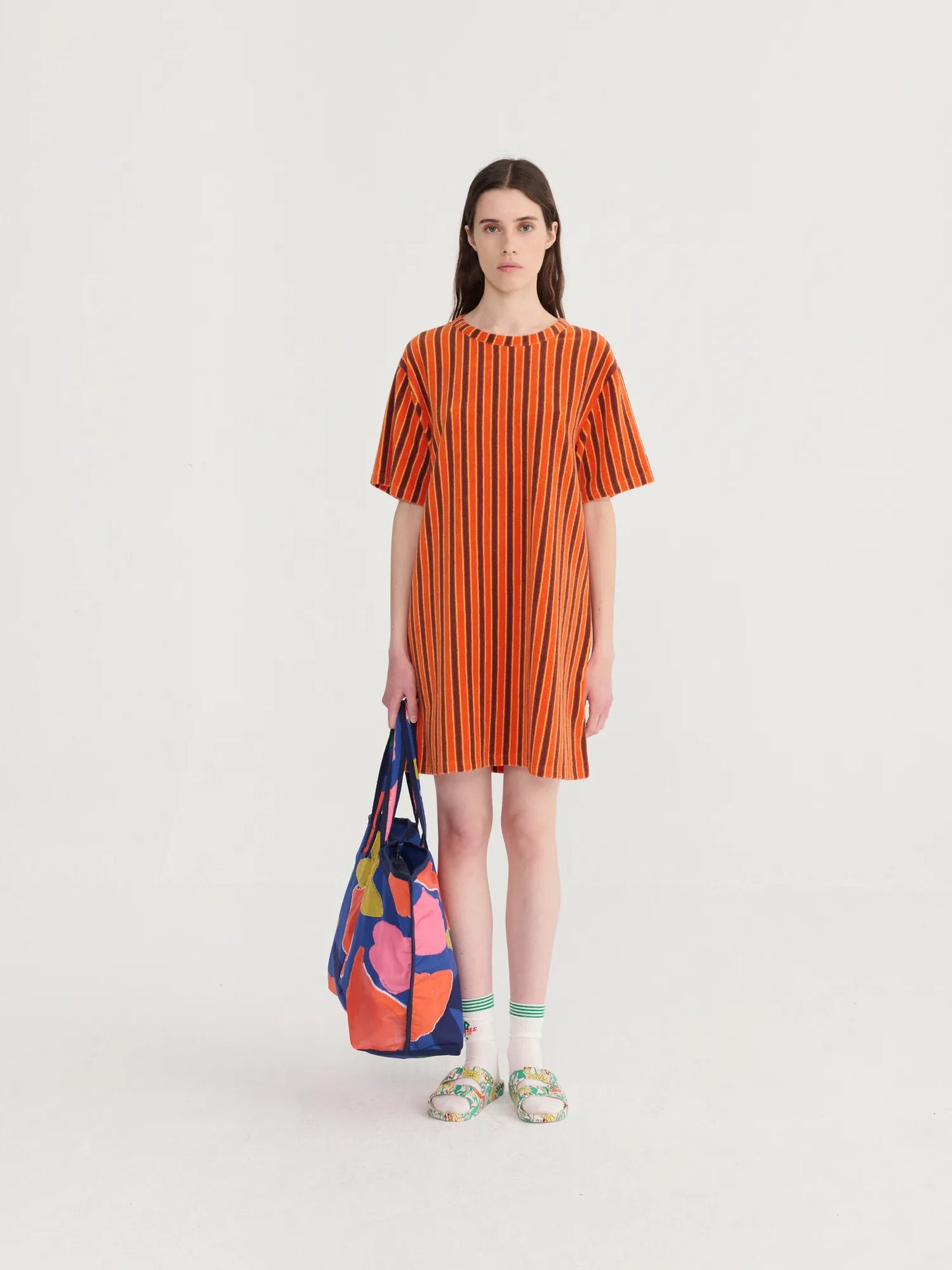 Robe courte en tissu éponge à rayures