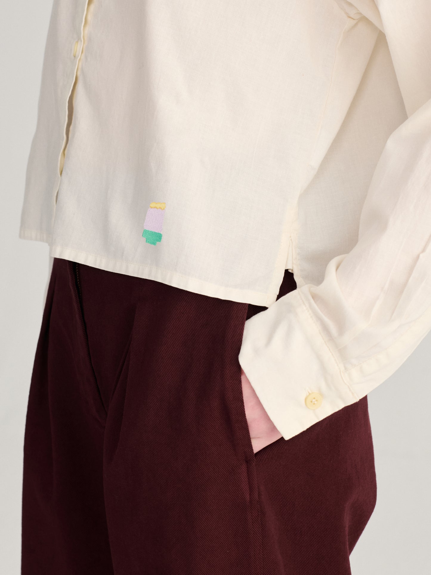 Weite Faltenhose aus Twill