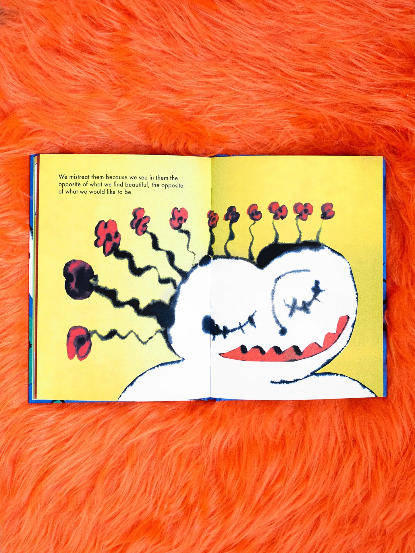 Petit Book AW26